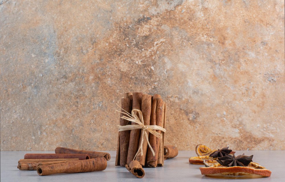what scent do dubai hotels use , one of them is sandalwood